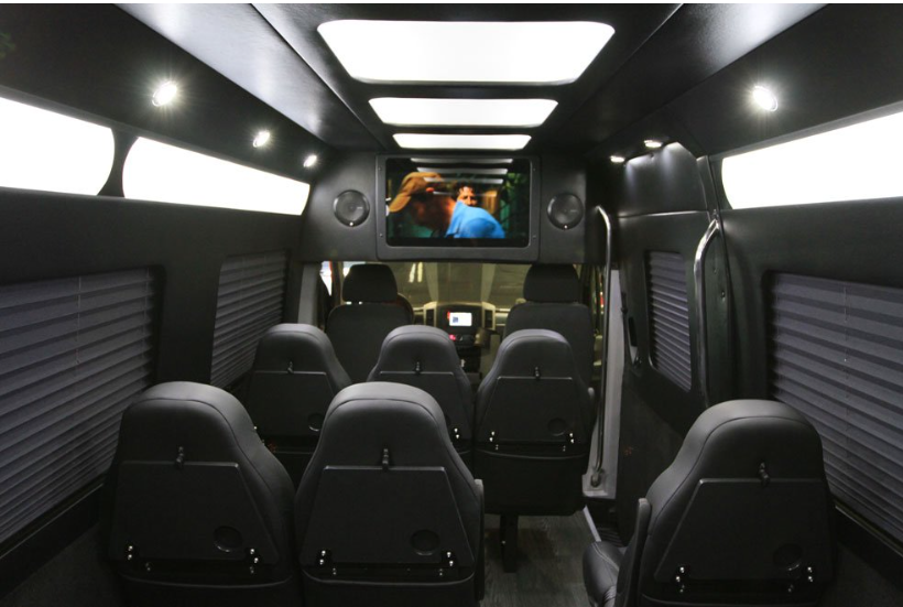 Mercedes Sprinter Shuttel - Photo 3