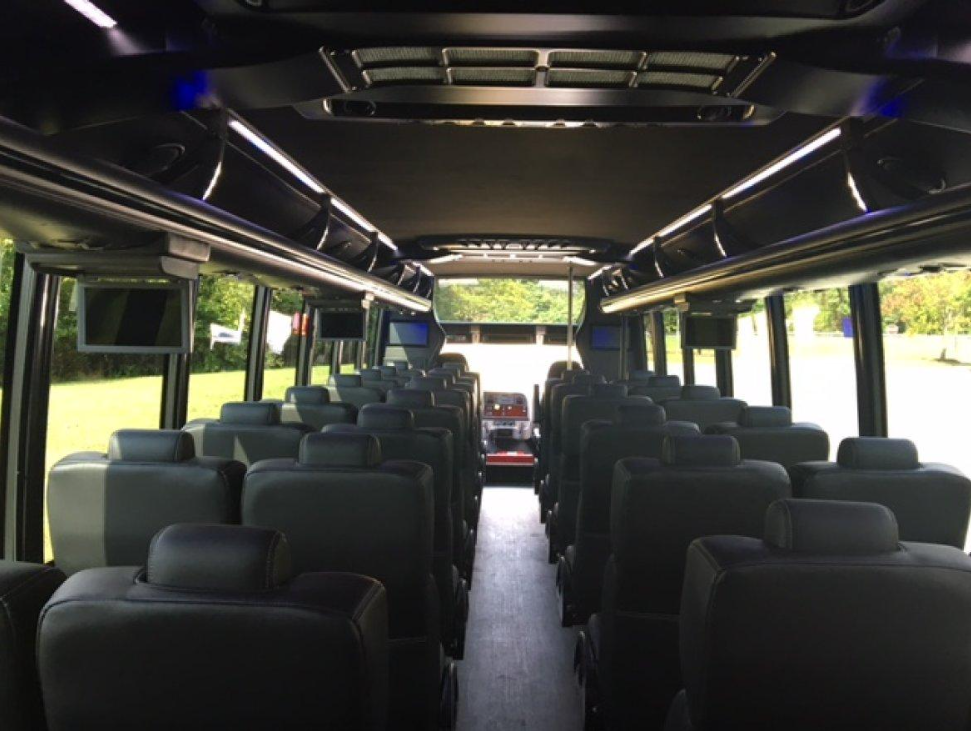 Mini Shuttle Bus - Photo 2