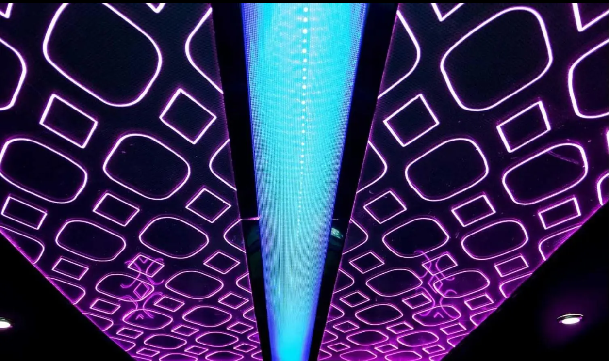 Amelia Party Bus - Photo 4