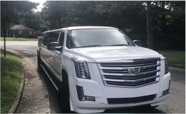 Cadillac Escalade Stretch jet doors - Photo 3