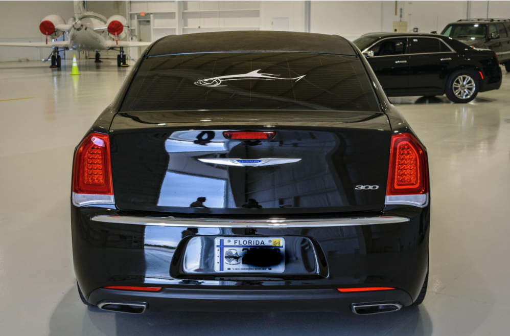 Chrysler 300 stretch black - Photo 2