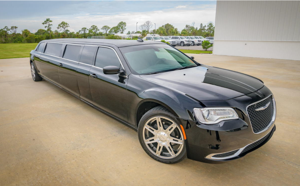 Chrysler 300 stretch black - Photo 4
