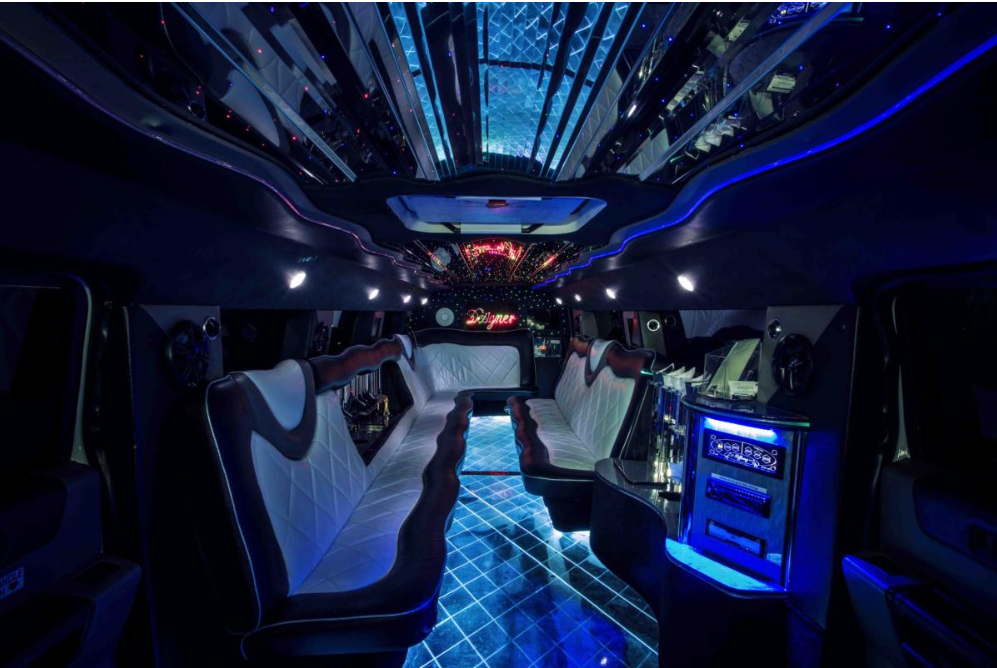 Hummer H2 Stretch white - Photo 2