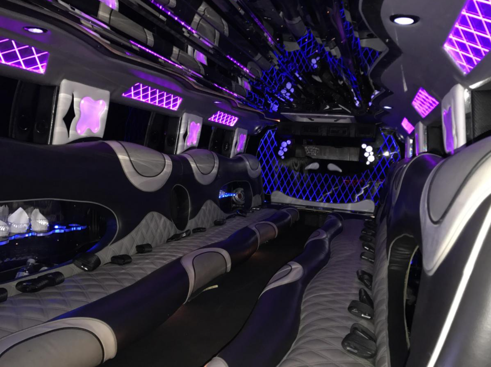 Hummer H2 Stretch white - Photo 4